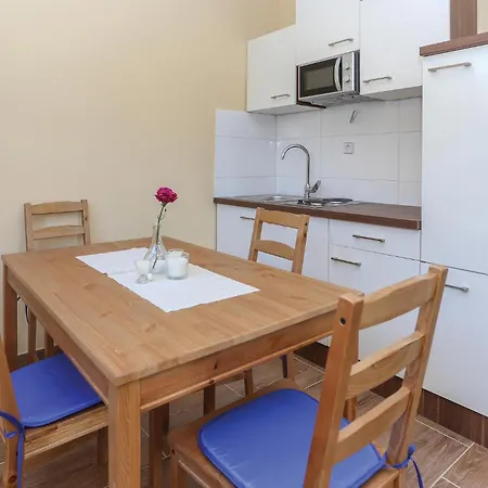 Amazing In Kastel Stari With Wifi Apartment